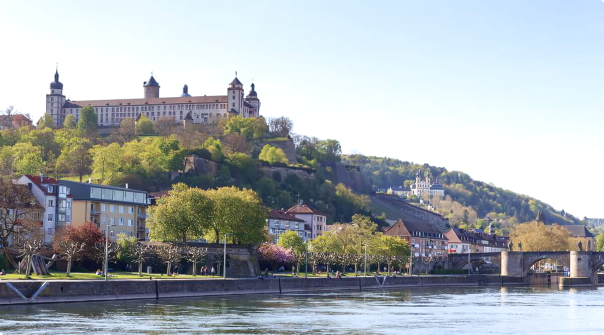 Quais são as escolhas de veículos mais populares em Helmstadt?